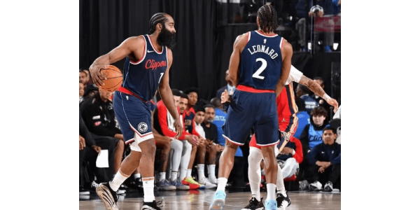 Lo stato caldo di Leonard è entrato nella modalità playoff