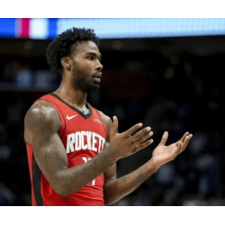 Una nuova speranza per i Rockets: Tari Eason pronto al salto di qualità Una nuova speranza per i Rockets: Tari Eason pronto al salto di qualità