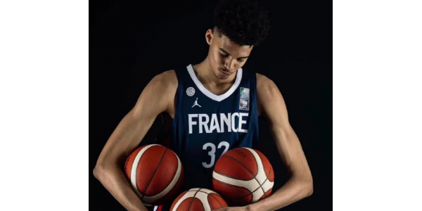 La superstar NBA si rifiuta di partecipare ai Mondiali di basket maschile