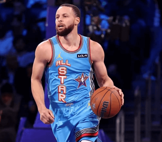 Curry è di nuovo incoronato MVP All-Star