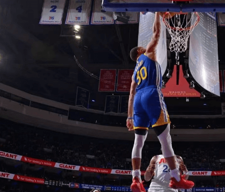 Curry rimane fiducioso in vista della nuova stagione