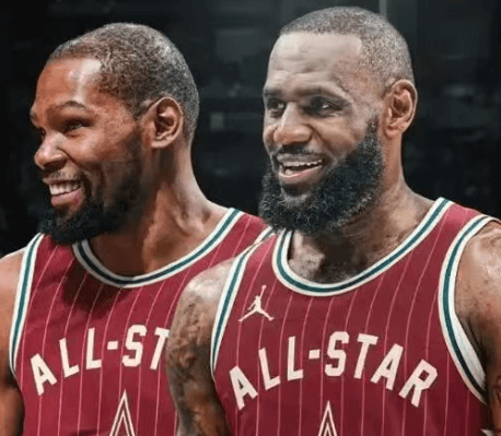 James e Durant guidano la classifica delle ali piccole della nuova stagione