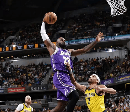 LeBron James, a 41 anni, vale ancora 50 milioni di dollari?