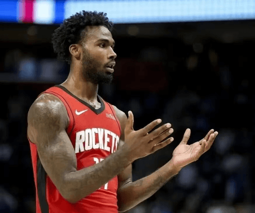 Una nuova speranza per i Rockets: Tari Eason pronto al salto di qualità